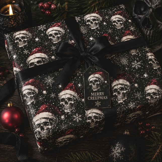 Spooky Gothic Weihnachtskulls Geschenkpapier (Von Creator hochgeladen)