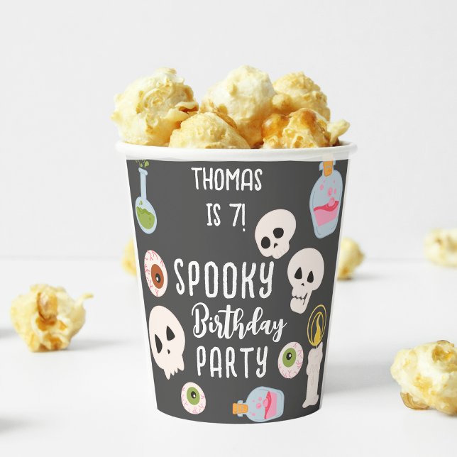 Spooky halloween Geburtstagsparty Pappbecher (Von Creator hochgeladen)