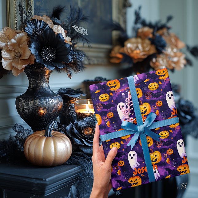 Spooky Halloween Geschenkwrap mit Personalisiertem Geschenkpapier (Von Creator hochgeladen)