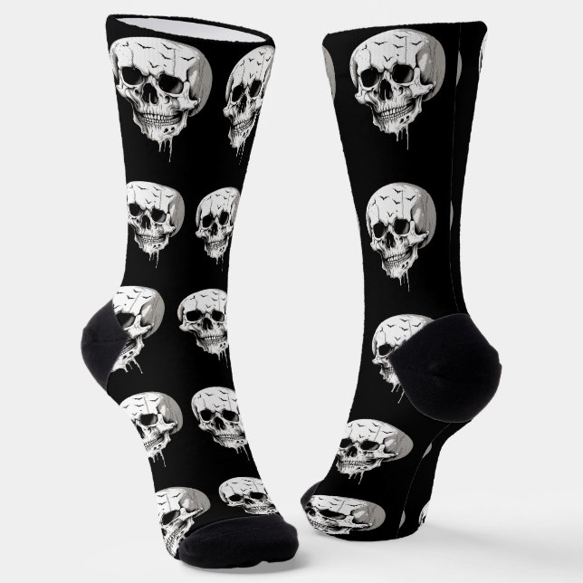 Spooky Halloween Melting Cranium With Bat Imagery  Socken (Gewinkelt)