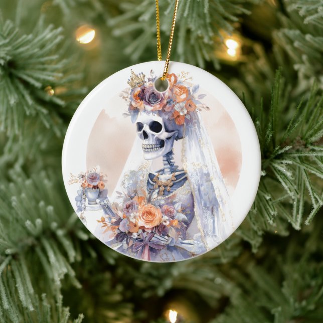 Spooky Halloween Skeleton Ornament (Baum)