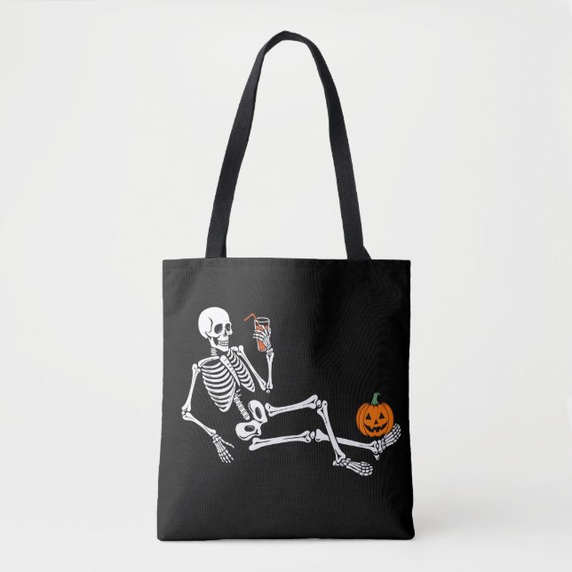 Spooky Halloween Skeleton Sippin Pumpkin Gewürz (Vorderseite)
