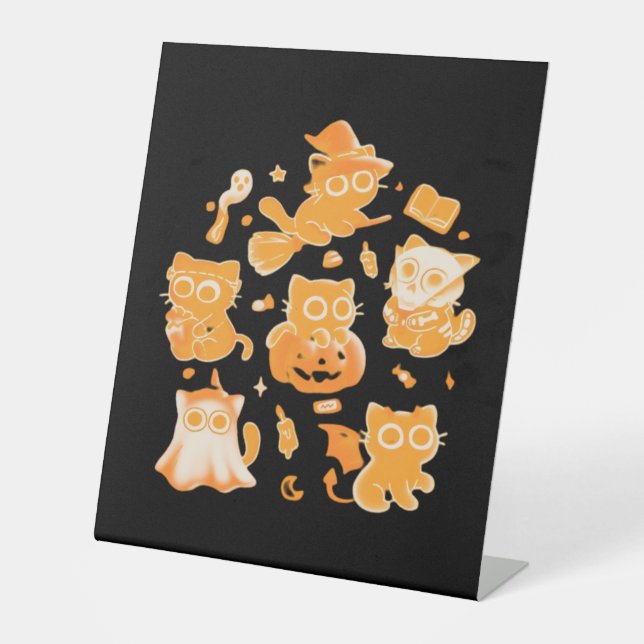 Spooky Kittens Classic T - Shirt Sockelschild (Vorderseite)