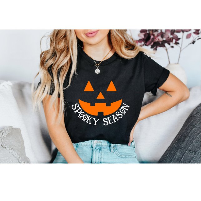 Spooky Kürbislaterne Pumpkin Face Halloween T-Shirt (Von Creator hochgeladen)