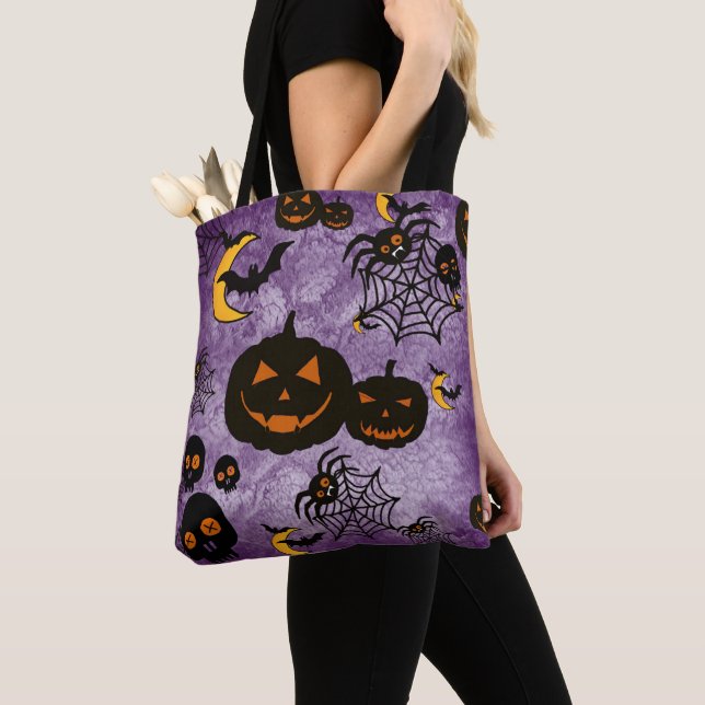 SPOOKY LILA HALLOWEEN PUMPKINS SPIDER WEBS (Von Nahem)