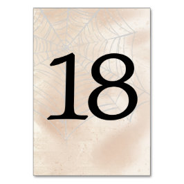 Spooky Little Couple Tischnummer 18