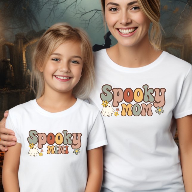 Spooky Mama Retro Halloween Mommy und Ich Matching T-Shirt (Von Creator hochgeladen)