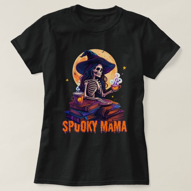 Spooky Mama Skeleton Reading Bookween T-Shirt (Design vorne)