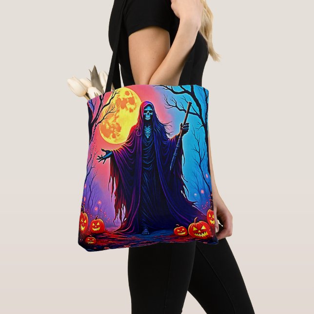 Spooky Moon Death's Call Design (Von Nahem)
