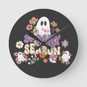 Spooky niedlicher Geist mit Blume Halloween Wall U Runde Wanduhr
