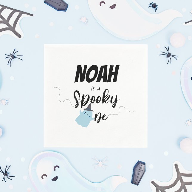 Spooky One | Halloween B-Day Napkin | Minimal Blue Serviette (Von Creator hochgeladen)