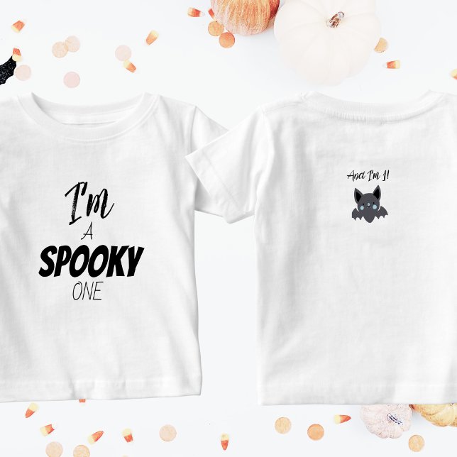 Spooky One | Halloween Bday | Gast von Honor Bat Baby T-shirt (Von Creator hochgeladen)