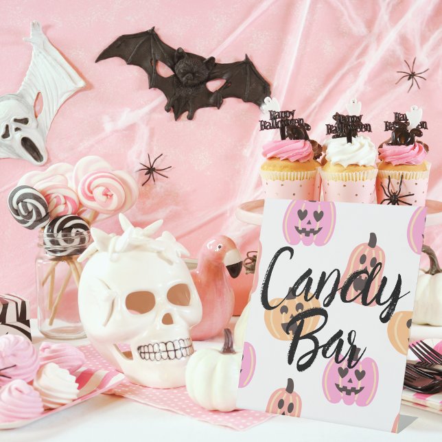 Spooky One | Halloween Geburtstag | Rosa Candy Bar Sockelschild (Von Creator hochgeladen)