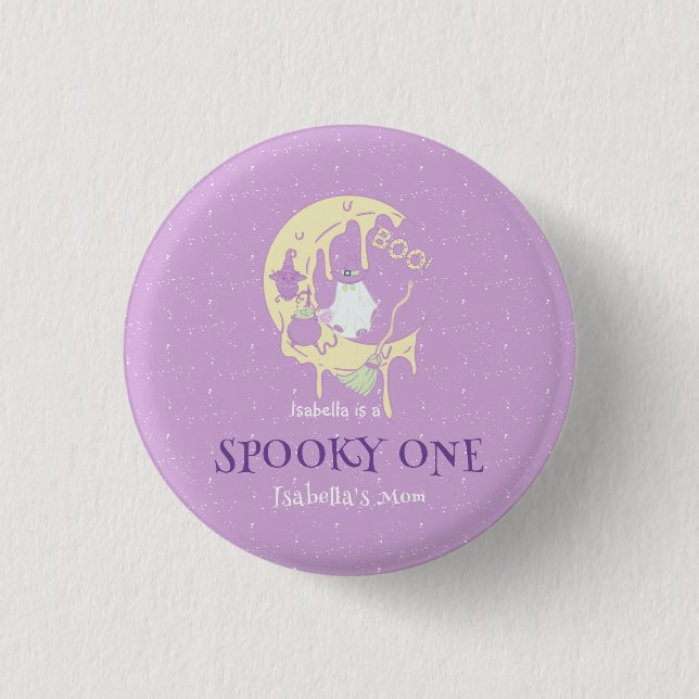 Spooky One Mama Niedlich Ghost Halloween 1. Geburt Button (Vorderseite)