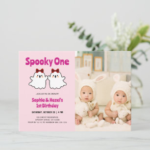 Spooky One Niedlich Twin Girls 1. Geburtstag Foto Einladung