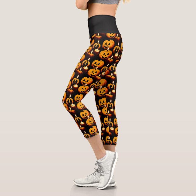 Spooky Pumpkin Magie: Halloween-Thema Capri Leggings (Links)