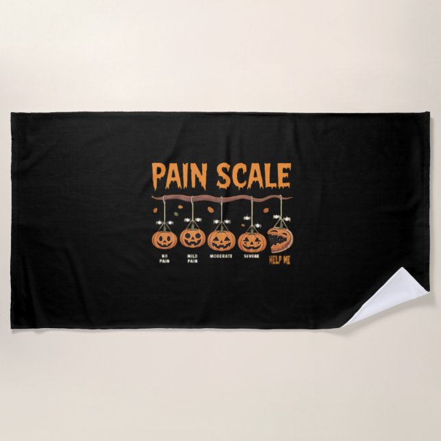 Spooky Pumpkin Pain Scale Trauma Nurse Triage Hall Strandtuch (Vorderseite)