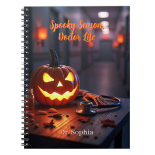 Spooky Season Doctor Life Personalisiert Notizblock