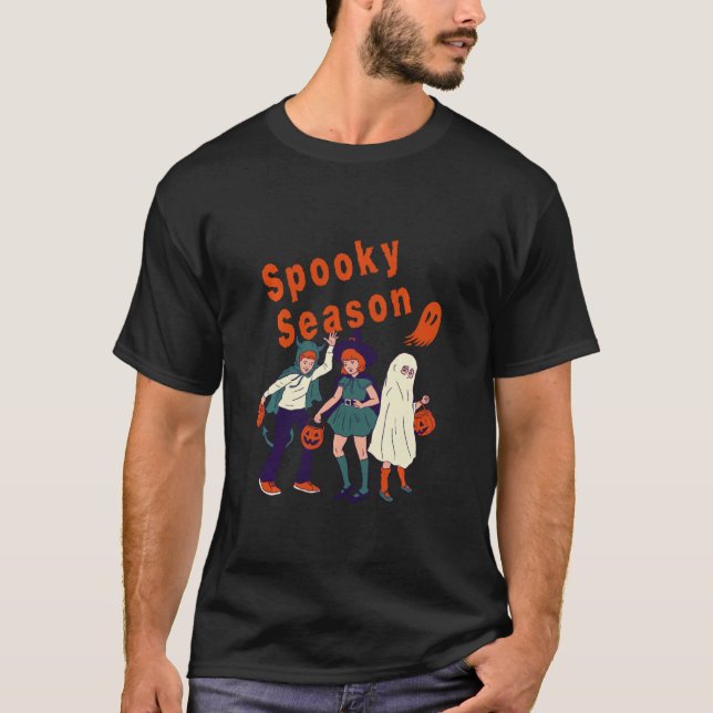 Spooky Season Trick oder Treat Funny Halloween T-Shirt (Vorderseite)