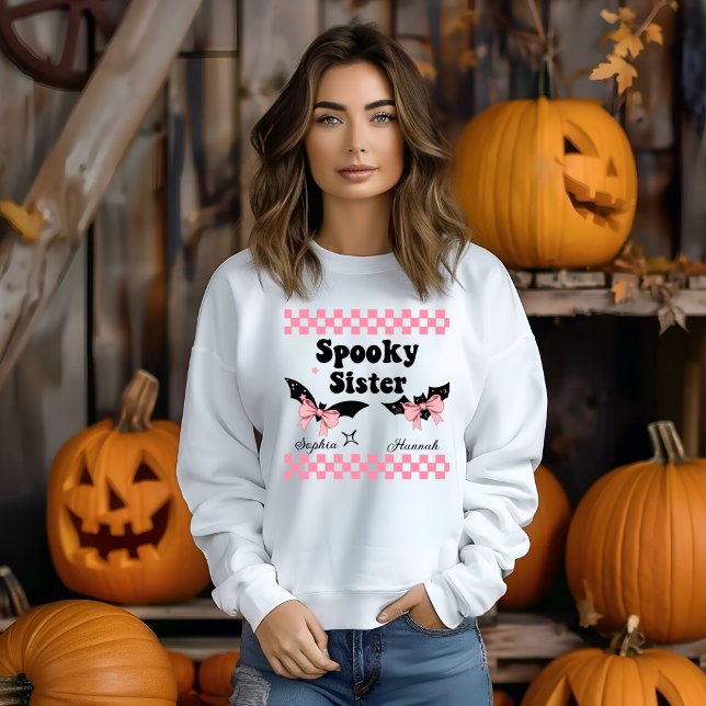 Spooky Sister Personalisiert Name Halloween Gesche Sweatshirt (Von Creator hochgeladen)