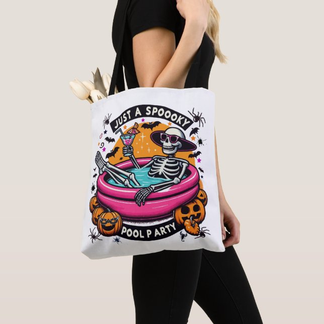 Spooky Skeleton Halloween Pool Party Design! (Von Nahem)