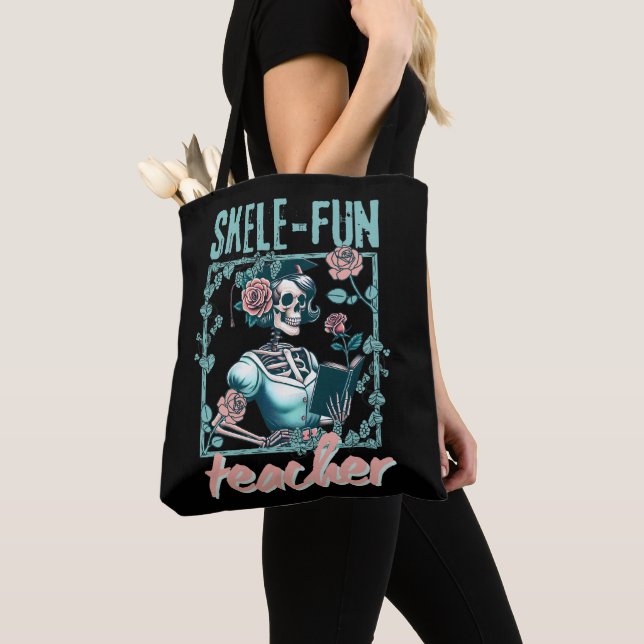 Spooky Skeleton Tasche für Grundschullehrer (Von Nahem)