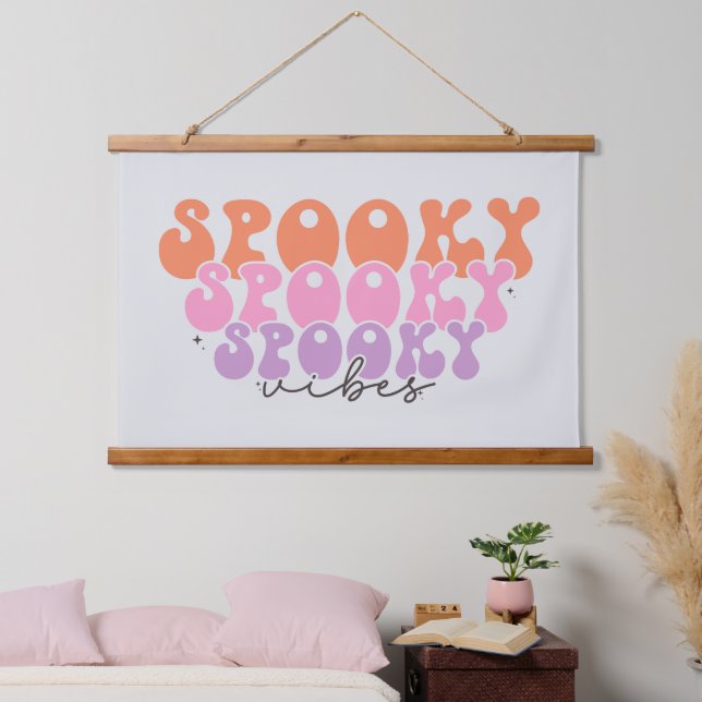 Spooky Spooky Spooky Vibes Wandteppich Mit Holzrahmen (Schlafzimmer)
