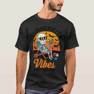 Spooky Summer Beach Skeleton Funny Halloween Somme T-Shirt