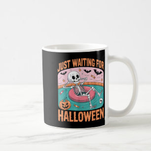 Spooky Summer Skeleton gerade zu Halloween Gewarte Kaffeetasse