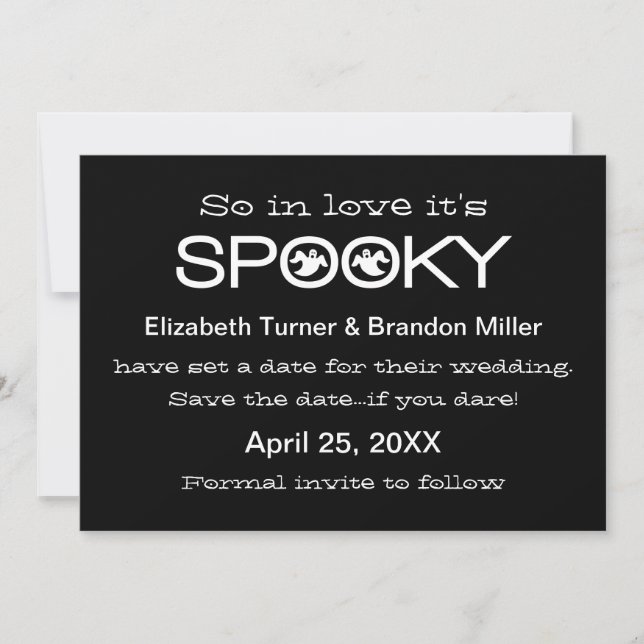 Spooky Typografie Halloween Save the Date (Vorderseite)