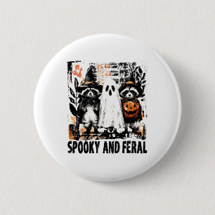 Spooky und Feral Halloween Niedlicher Geist-Raccoo Button