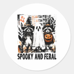 Spooky und Feral Halloween Niedlicher Geist-Raccoo Runder Aufkleber