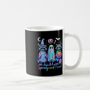 Spooky und Feral Halloween Raccoon Hexenschaf Kaffeetasse