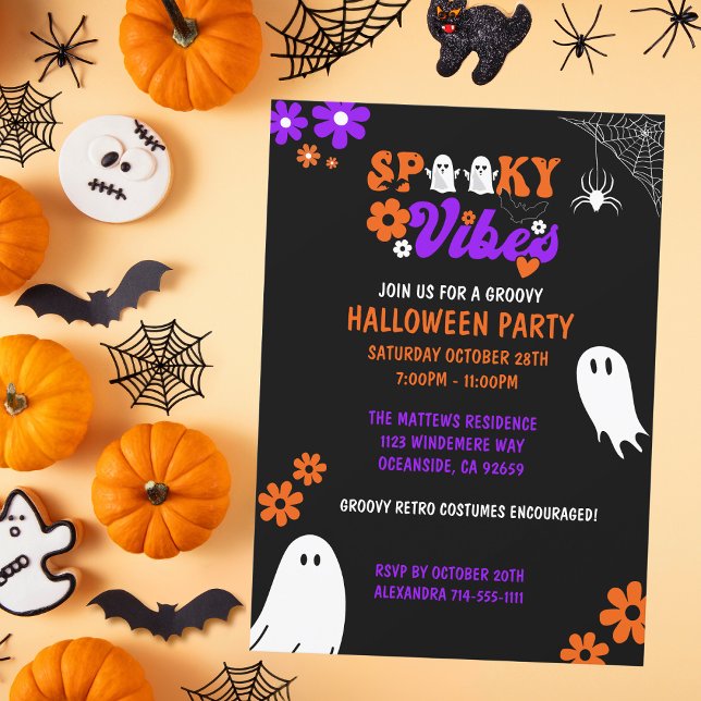 Spooky Vibes Retro Halloween-Party Einladung (Von Creator hochgeladen)