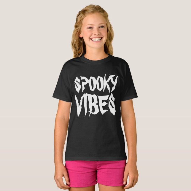 SPOOKY VIBES T - Shirt (Vorne ganz)