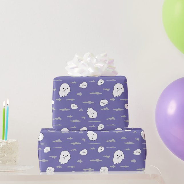 Spooky Wolken und Geister Lila Wrapping Paper Geschenkpapier (Partygeschenke)