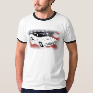 Sport 1966 Buicks Gran über USA-Flagge T-Shirt