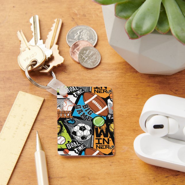 Sport Pattern With Balls Schlüsselanhänger (Schreibtisch)