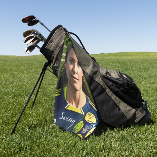 Sport Player Girl Swing Golf Handtuch (Gras)