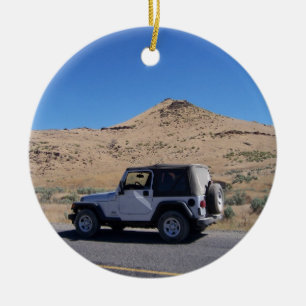 sport utility vehicle keramikornament