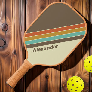Sport Vintage Retro Regenbogen Gestreift mit Namen Pickleball Schläger