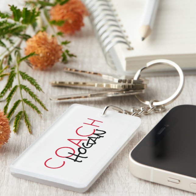 Sportliche benutzerdefinierte COACH-NAME rote Team Schlüsselanhänger (Vorderseite rechts)