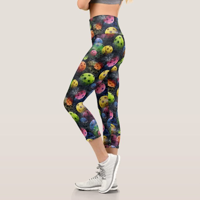 Sportliches, farbenfrohes Pickleball-Muster Capri Leggings (Links)