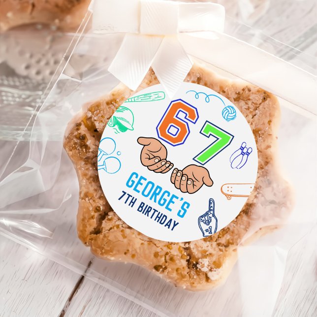 Sports 6 7 Meme Trend Six Seven Birthday Party Runder Aufkleber (Von Creator hochgeladen)