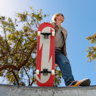 Sportwagen schauen Skateboard