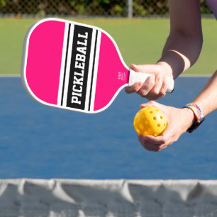 Sporty Bold Pink Schwarz-weiß Racing Stripes Text Pickleball Schläger