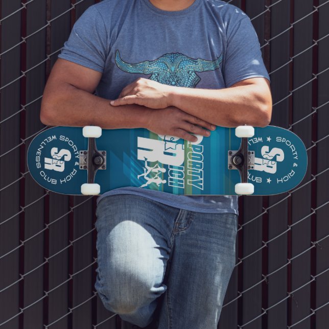 Sporty & Rich | Skateboard (Außenbereich 3)