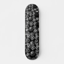 Spraypaint Skateboard von HAS Juwelen