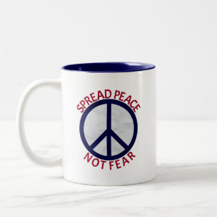 Spread Peace Not Fee Symbol Blue Red Zweifarbige Tasse