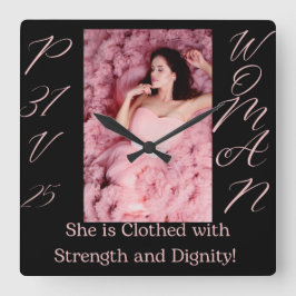 Sprichwörter 31 Woman Black & Pink Square Wall Uhr